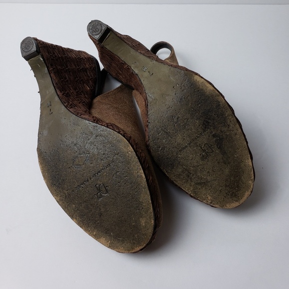 COPY - 403 Donald Pliner Ming Wedges brown canvas 7M - Picture 3 of 8
